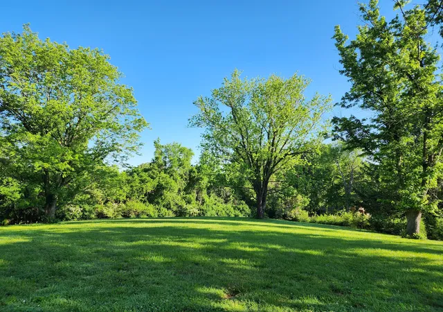 Photo 3 of Single family home for sale at 2613 Lishwood Dr, Nashville, TN 37214 | MLS# 2886213 | Listing updated on 2026-04-01