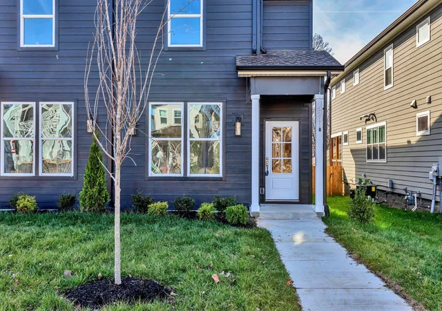 3rd image of 6211B California Ave, Nashville, TN 37209 | MLS# 2885686