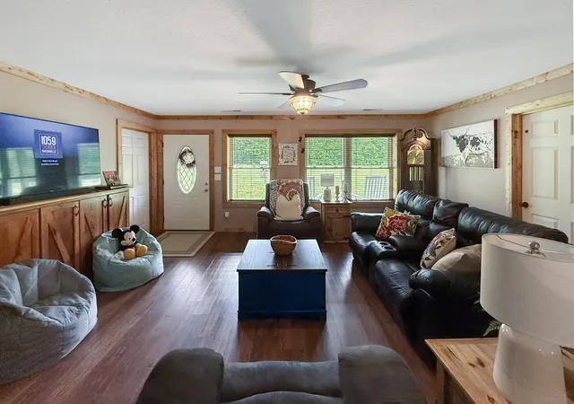 Photo 2 of Single family home for sale at 109 Leon Cole Rd, Dover, TN 37058 | MLS# 2886461 | Listing updated on 2025-07-24
