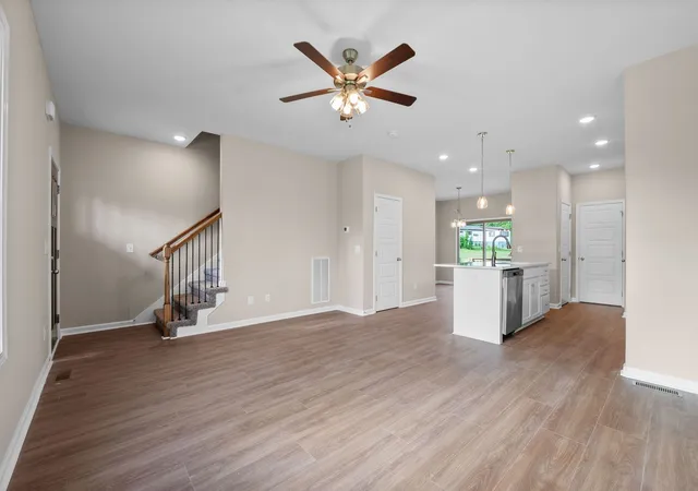 Homes for sale in Dover, TN | 102 Colson Rd, Dover, TN 37058 | MLS# 2891641