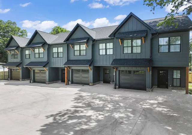 3rd image of 215 S Porter St #215, Winchester, TN 37398 | MLS# 2888086
