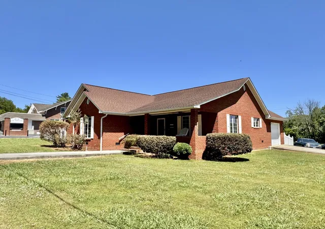 2nd image of 1662 Market Street, Dayton, TN 37321 | MLS# 2886381