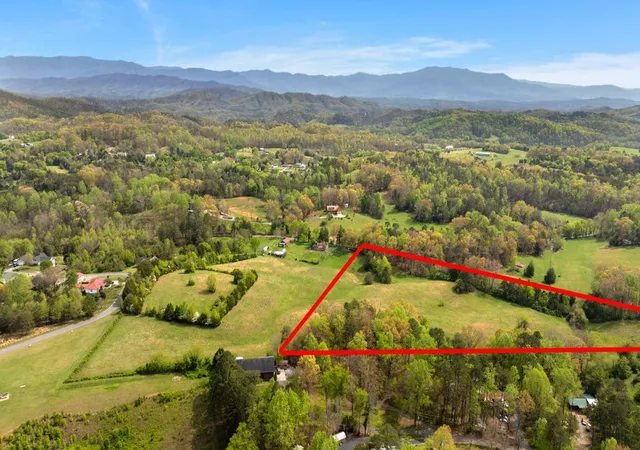 3rd image of 1098 Cummings Chapel Rd Lot 6, Sevierville, TN 37876 | MLS# 2887635