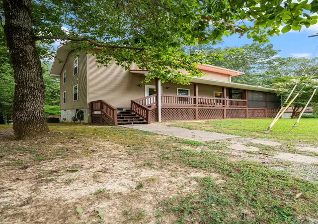 4th image of 115 Lakeview Pl, Smithville, TN 37166 | MLS# 2958530