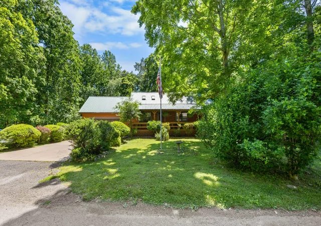 2nd image of 123 Hidden Trl, Dover, TN 37058 | MLS# 2890375