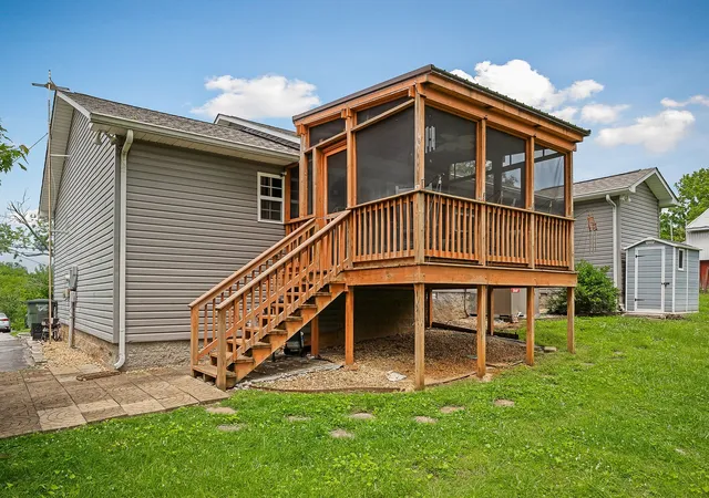 30th image of 24 Hillcrest Dr, Sparta, TN 38583 | MLS# 2890495