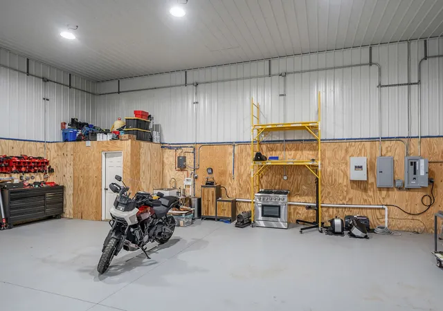77th image of 5040 Franks Ferry Rd, Sparta, TN 38583 | MLS# 2889783