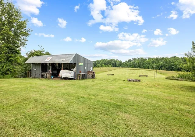 2nd image of 1000 Burgess Mill Rd, Cookeville, TN 38506 | MLS# 2889812