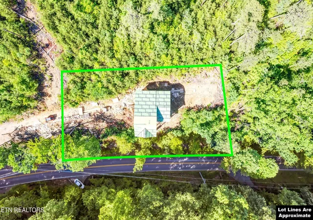34th image of 928 Ski Mountain Rd, Gatlinburg, TN 37738 | MLS# 2889972