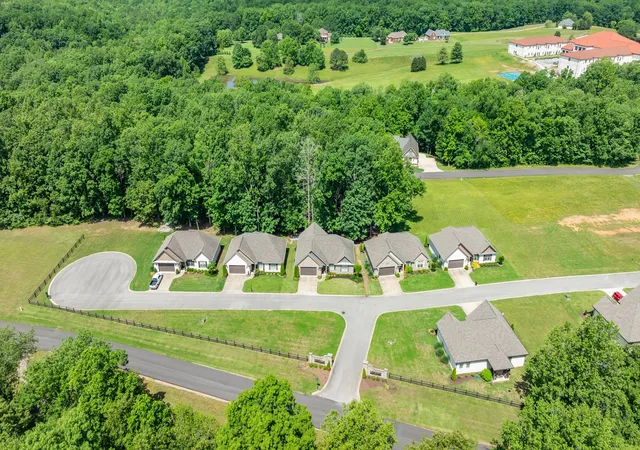 Homes for sale in Loretto, TN | 105 Andrews Dr, Loretto, TN 38469 | MLS# 2890828