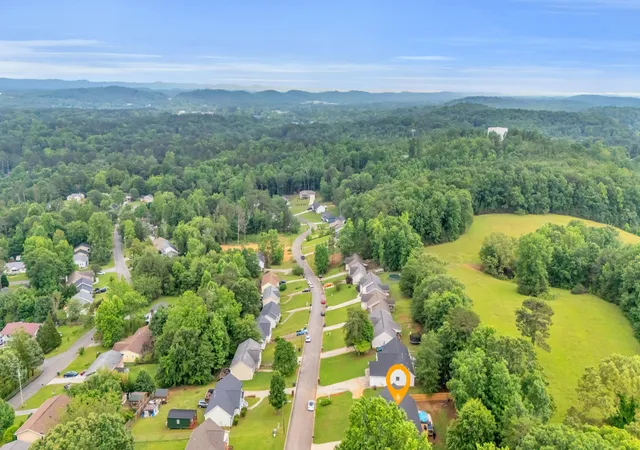 4th image of 329 Windsong Dr, La Fayette, GA 30728 | MLS# 3032438