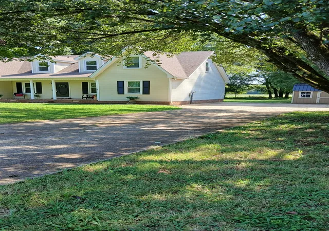 3rd image of 4060 Caney Creek Ln, Chapel Hill, TN 37034 | MLS# 2963350