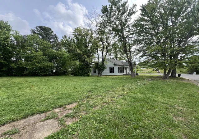 Homes for sale in Mayfield, KY | 0 Maple Ave, Mayfield, KY 42066 | MLS# 2896780