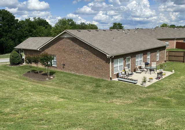 Photo 1 of Single family home for sale at 264 Wrennewood Ln, Franklin, TN 37064 | MLS# 2891671 | Listing updated on 2025-10-31