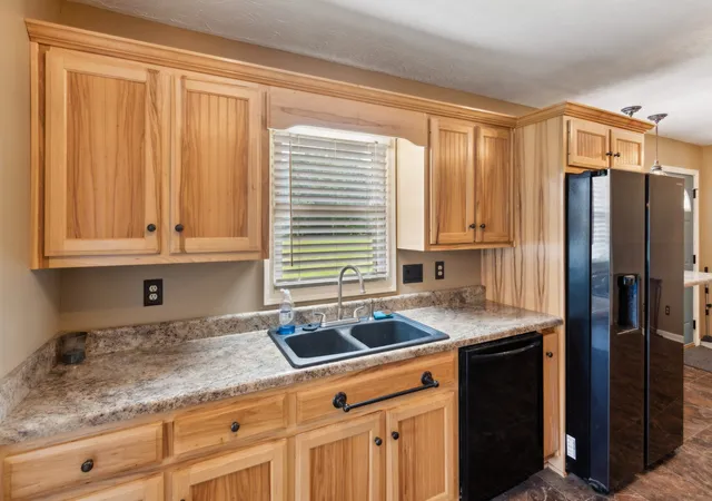 4th image of 1200 Sullivan Dr, Lafayette, TN 37083 | MLS# 2896826