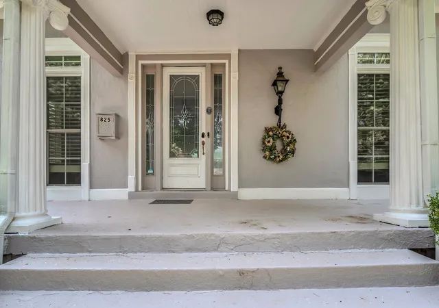 3rd image of 825 Acklen Ave, Nashville, TN 37203 | MLS# 2908123