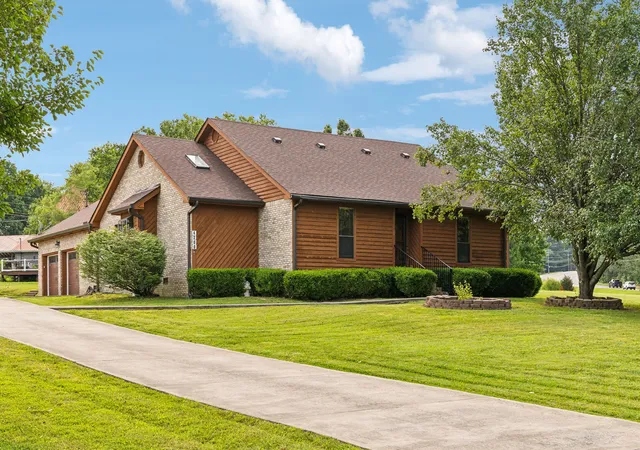 1st image of 4200 Mcmahan Hollow Rd, Pleasant View, TN 37146 | MLS# 2898644