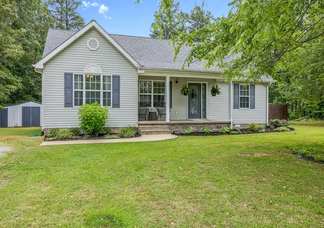 2nd image of 123 Hubbard St, Hohenwald, TN 38462 | MLS# 2905920