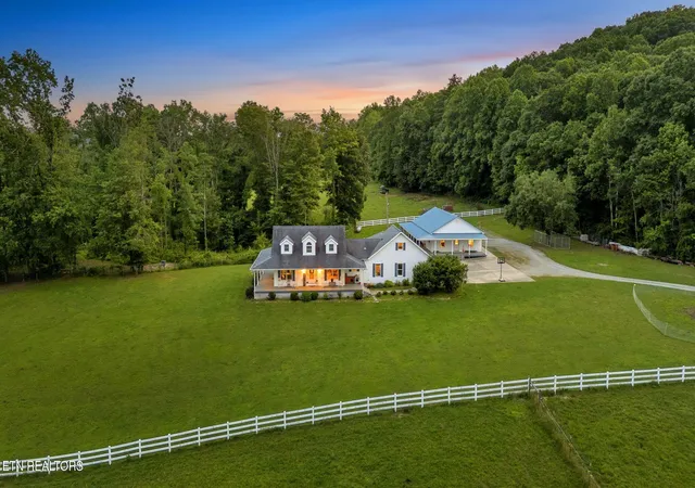 Homes for sale in Oakdale, TN | 596 Clifty Creek Rd, Oakdale, TN 37829 | MLS# 2959050
