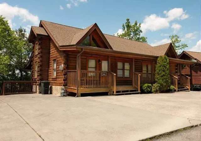1st image of 839 Golf View Blvd, Pigeon Forge, TN 37863 | MLS# 2900764