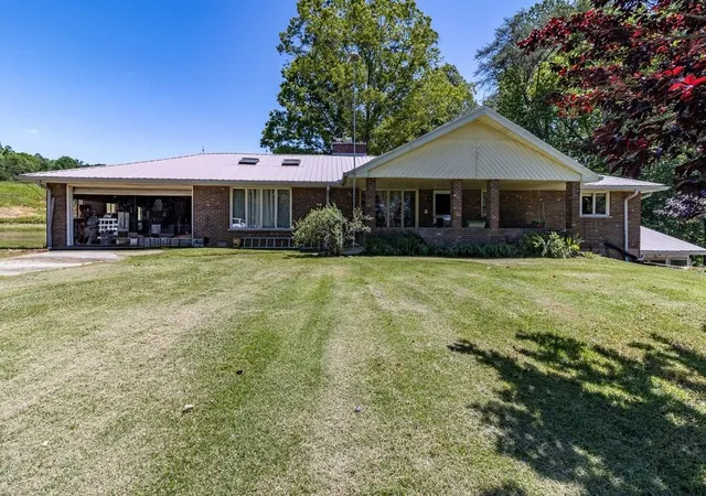 Photo 3 of Sale Pending at 2216 Cove Hl Rd, Pikeville, TN 37367 | MLS# 2904376 | Listing updated on 2026-08-30