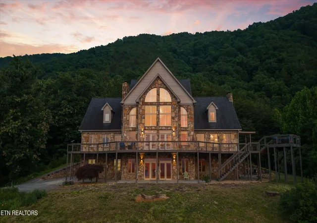 Photo 1 of Single family home for sale at 3771 Eagle Ridge Rd, Maryville, TN 37803 | MLS# 3232100 | Listing updated on 2026-09-08