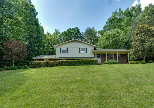 2nd image of 2203 Mathis Lane, Dalton, GA 30720 | MLS# 3032439