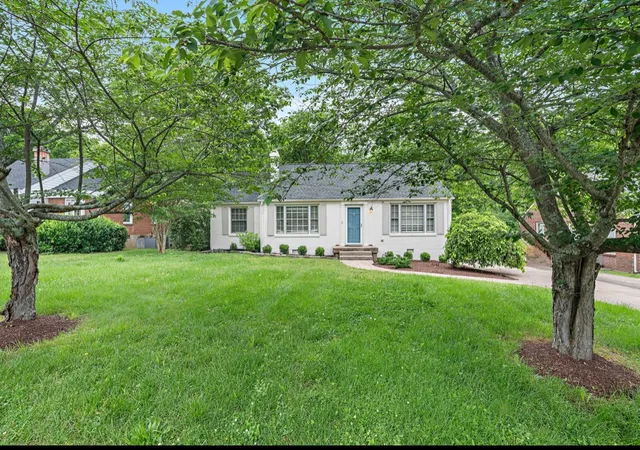 2nd image of 5616 Stoneway Trl, Nashville, TN 37209 | MLS# 2905879