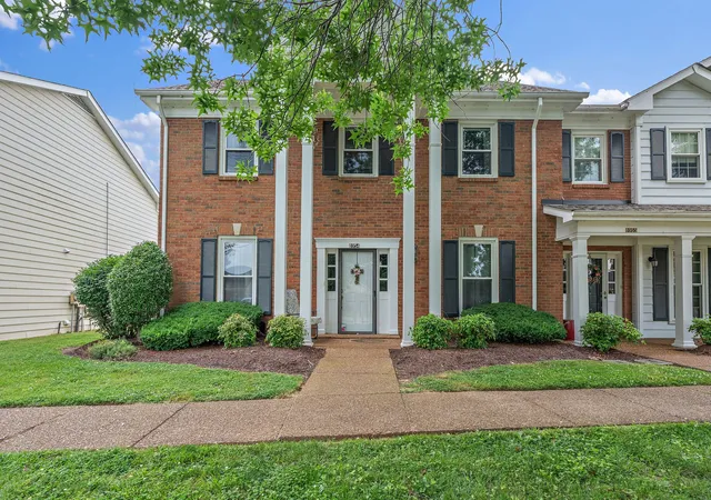 Homes for sale in Nashville, TN | 8954 Sawyer Brown Rd, Nashville, TN 37221 | MLS# 2906682