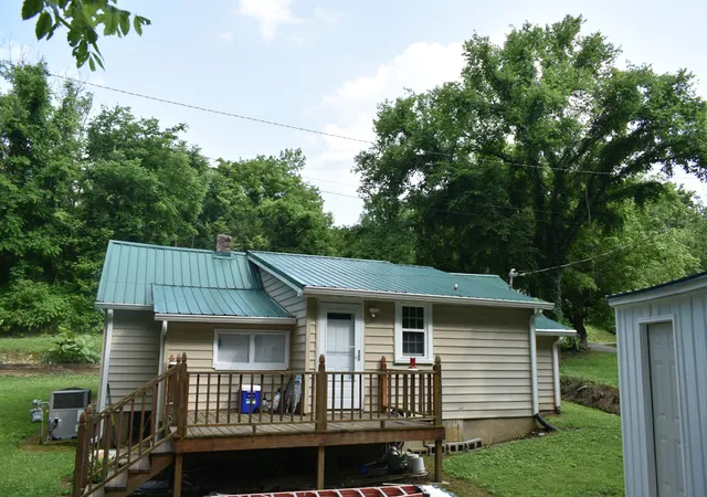 Homes for sale in Carthage, TN | 34 Thompson Hollow Rd, Carthage, TN 37030 | MLS# 2907042