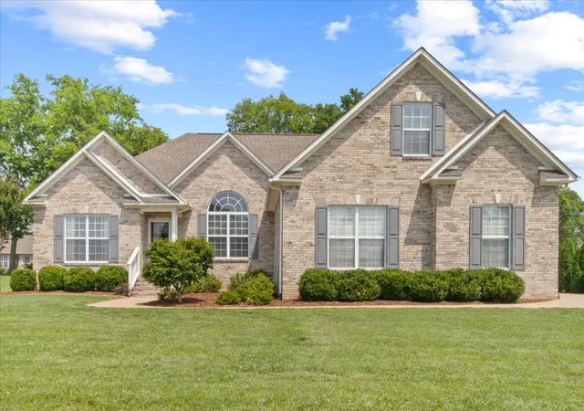 Homes for sale in Columbia, TN | 923 Crosby Ct, Columbia, TN 38401 | MLS# 3228505