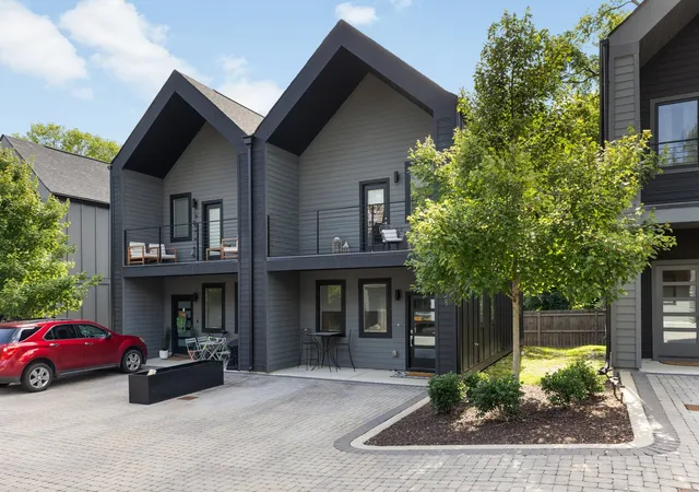 3rd image of 801 Cherokee Ave #Apt 6, Nashville, TN 37207 | MLS# 2914680