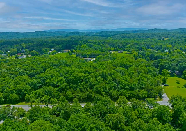 3rd image of 0 E Governor John Hwy, Knoxville, TN 37920 | MLS# 2914690