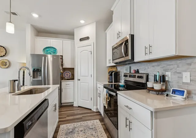 Photo 2 of Townhouse for sale at 817 Arrington Way, Columbia, TN 38401 | MLS# 2914772 | Listing updated on 2025-08-25