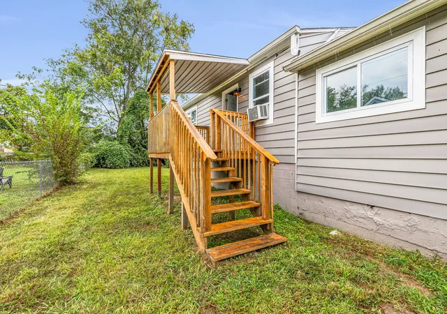 Homes for sale in Chattanooga, TN | 1812 13Th St E, Chattanooga, TN 37404 | MLS# 2914794