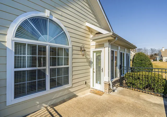 Homes for sale in Gallatin, TN | 825 Browns Ln #2004, Gallatin, TN 37066 | MLS# 3244044
