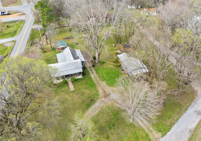 Photo 3 of Sale Pending at 35 Airport Ln, Stewart, TN 37175 | MLS# 2915091 | Listing updated on 2026-01-05