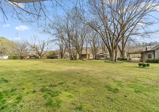 Photo 3 of Sale Pending at 35 Airport Ln, Stewart, TN 37175 | MLS# 2915091 | Listing updated on 2026-01-05