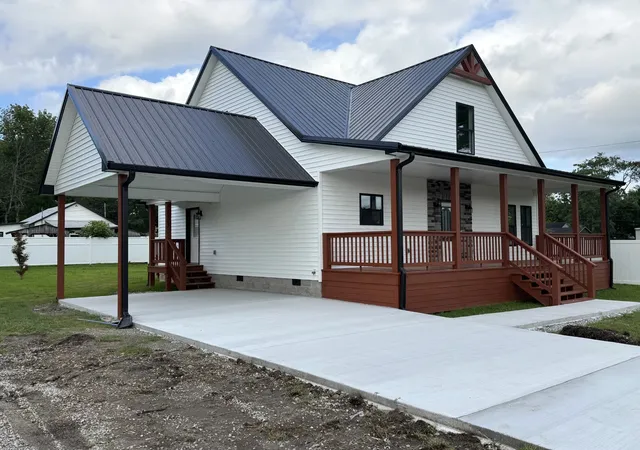 1st image of 906 Davidson St, Tullahoma, TN 37388 | MLS# 2921076