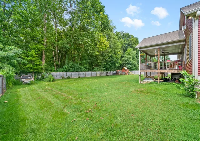 45th image of 1241 Emerson Cir, Hopkinsville, KY 42240 | MLS# 2918007