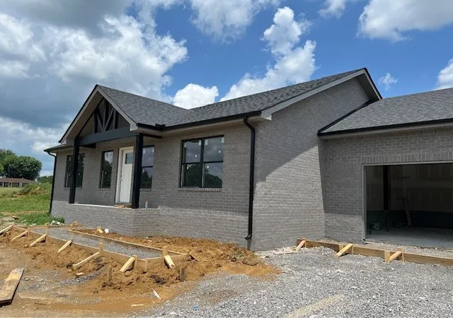 Photo 2 of Single family home for sale at 269 Dogwood Circle, Smithville, TN 37166 | MLS# 2920525 | Listing updated on 2025-07-10