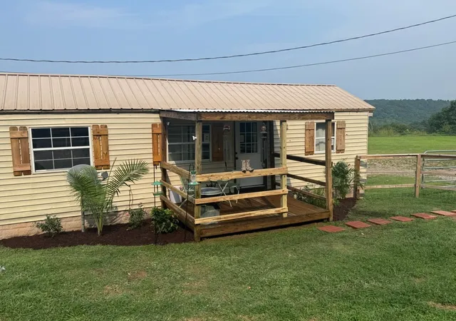 2nd image of 1013 Valencia Ct, Ashland City, TN 37015 | MLS# 2921000