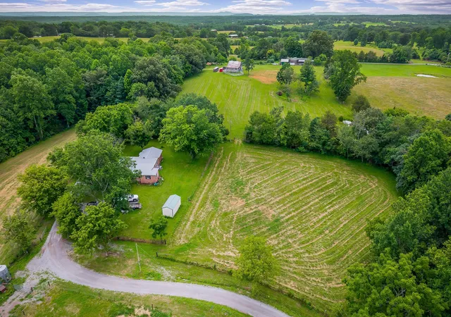 2nd image of 351 Martin Rd, Smithville, TN 37166 | MLS# 2921211