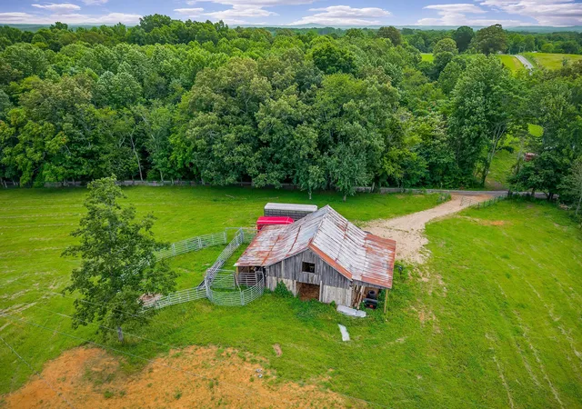 5th image of 351 Martin Rd, Smithville, TN 37166 | MLS# 2921211