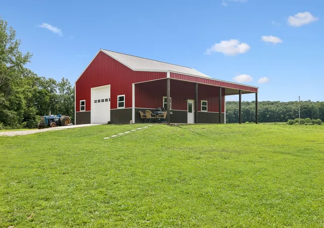 4th image of 129 Taylor Phillips Rd, Hohenwald, TN 38462 | MLS# 2921370