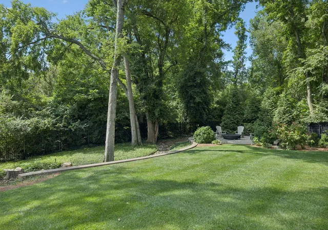 4th image of 2304 Valley Brook Rd, Nashville, TN 37215 | MLS# 2973557
