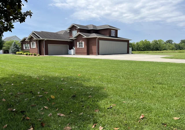 1st image of 109 Chandelle Dr, Tullahoma, TN 37388 | MLS# 2921614