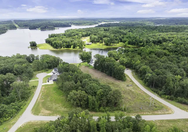 Photo 3 of Land for sale at 0 Shoreline Dr, Huntingdon, TN 38344 | MLS# 2922326 | Listing updated on 2026-06-25