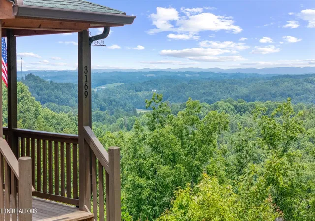 2nd image of 3169 Bear Mountain Lane, Sevierville, TN 37876 | MLS# 3070605