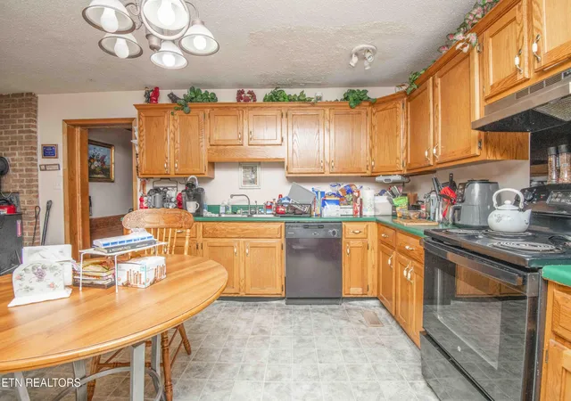 2nd image of 1303 Stevens Lane, Lenoir City, TN 37771 | MLS# 3116391
